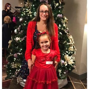 Meet your Posher, Tia